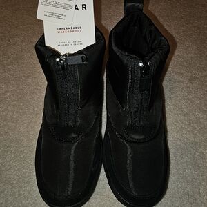 Pajar Waterproof Black Booties.